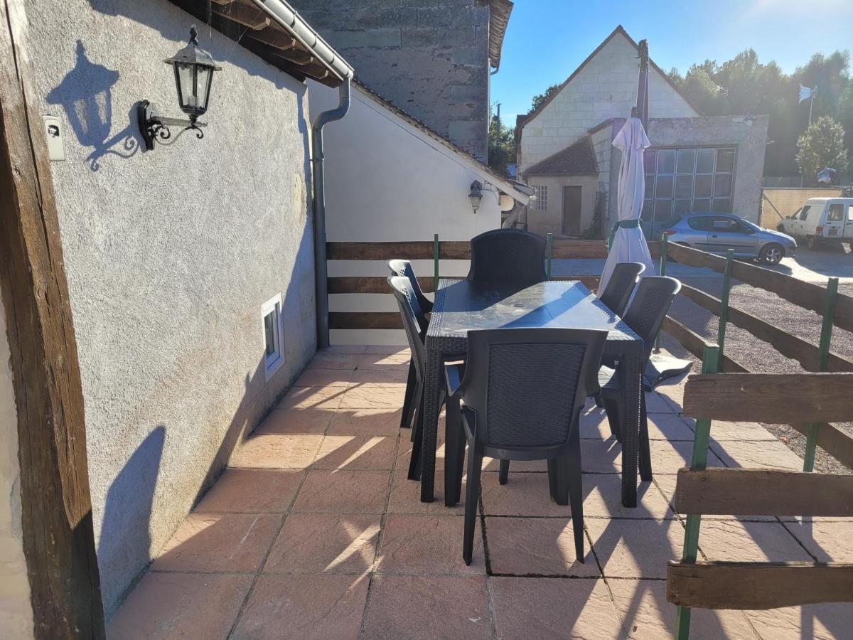Gite De Charme Proche Loire A Velo Avec Jacuzzi Privatif Savonnieres Luaran gambar